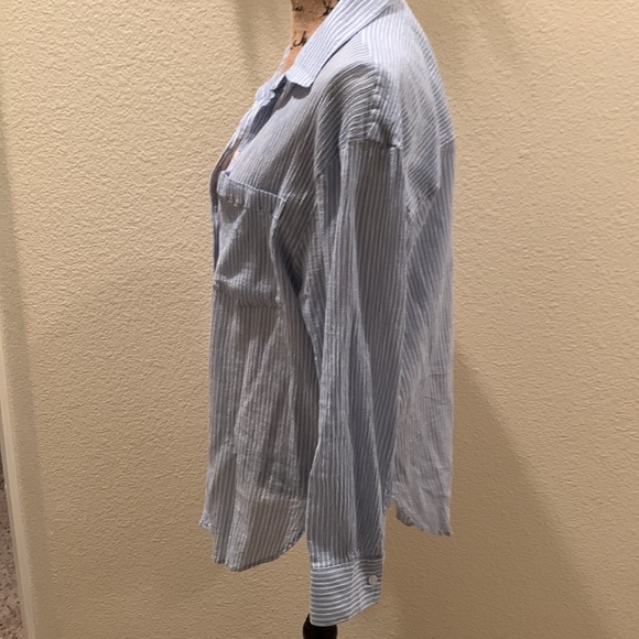 Women’s H&M Striped Button Down Long Sleeve Top - Picture 5 of 10